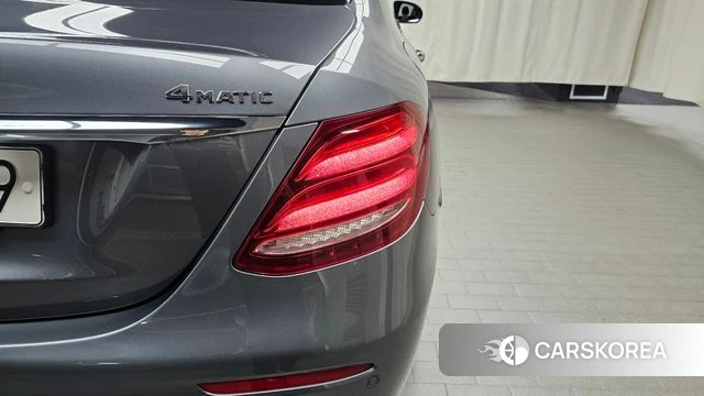 Mercedes-Benz E-Class W213 id 4642320 из Кореи 15