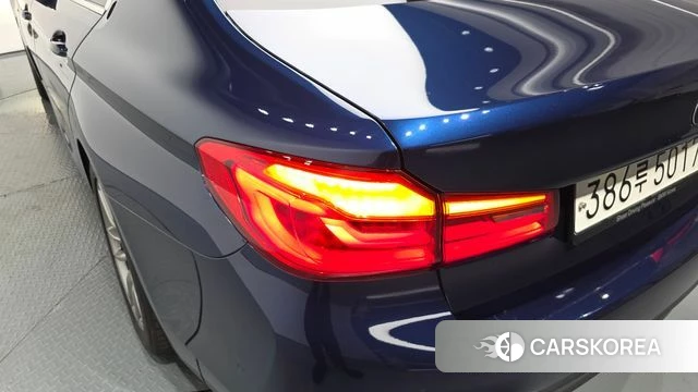 BMW 5 Series (G30) id 4698209 из Кореи 15