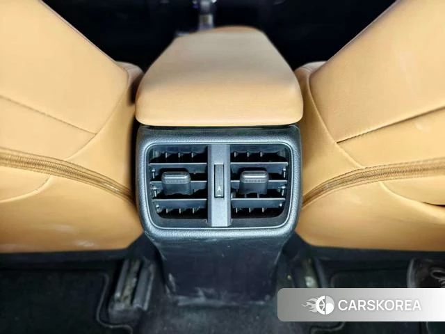 Lexus UX id 4227910 из Китая 15