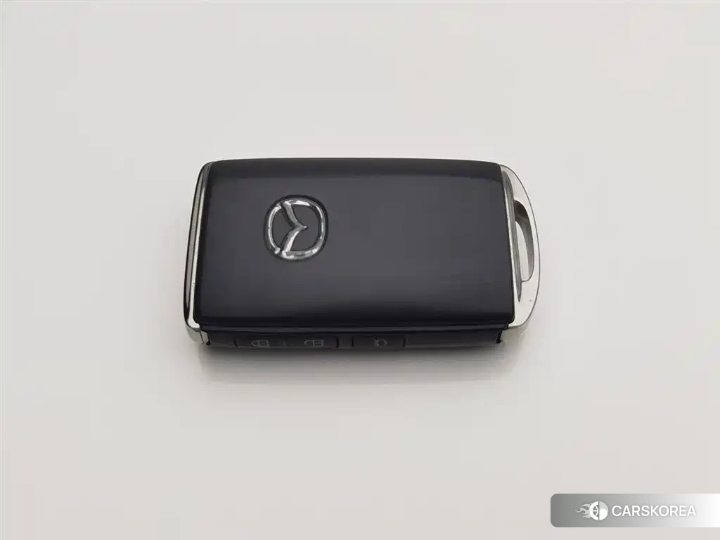 Mazda 3 id 4547377 из Китая 15