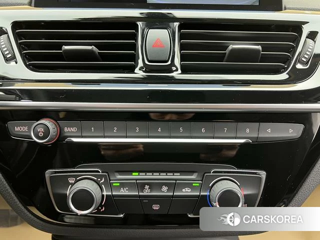BMW 1 series id 4257498 из Китая 15