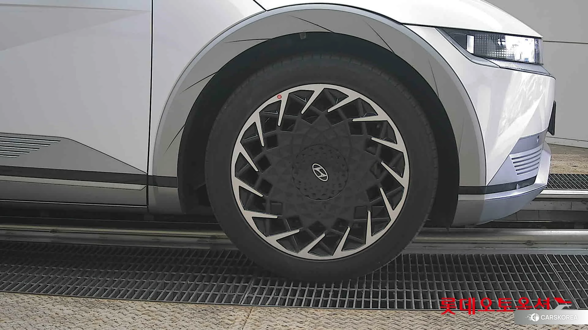 Hyundai IONIQ 5 id 3888345 из Кореи 15