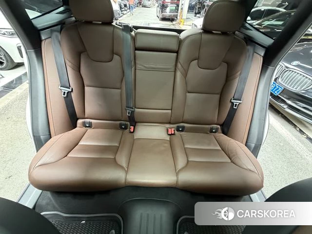 Volvo XC60 id 4234805 из Китая 15