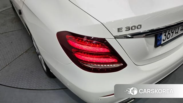 Mercedes-Benz E-Class W213 id 4250831 из Кореи 15