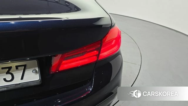 BMW 5 Series (G30) id 4620514 из Кореи 15