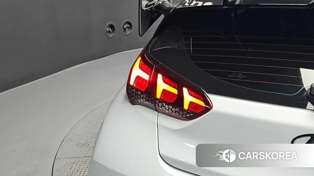 Hyundai Veloster (JS) id 4581864 из Кореи 15