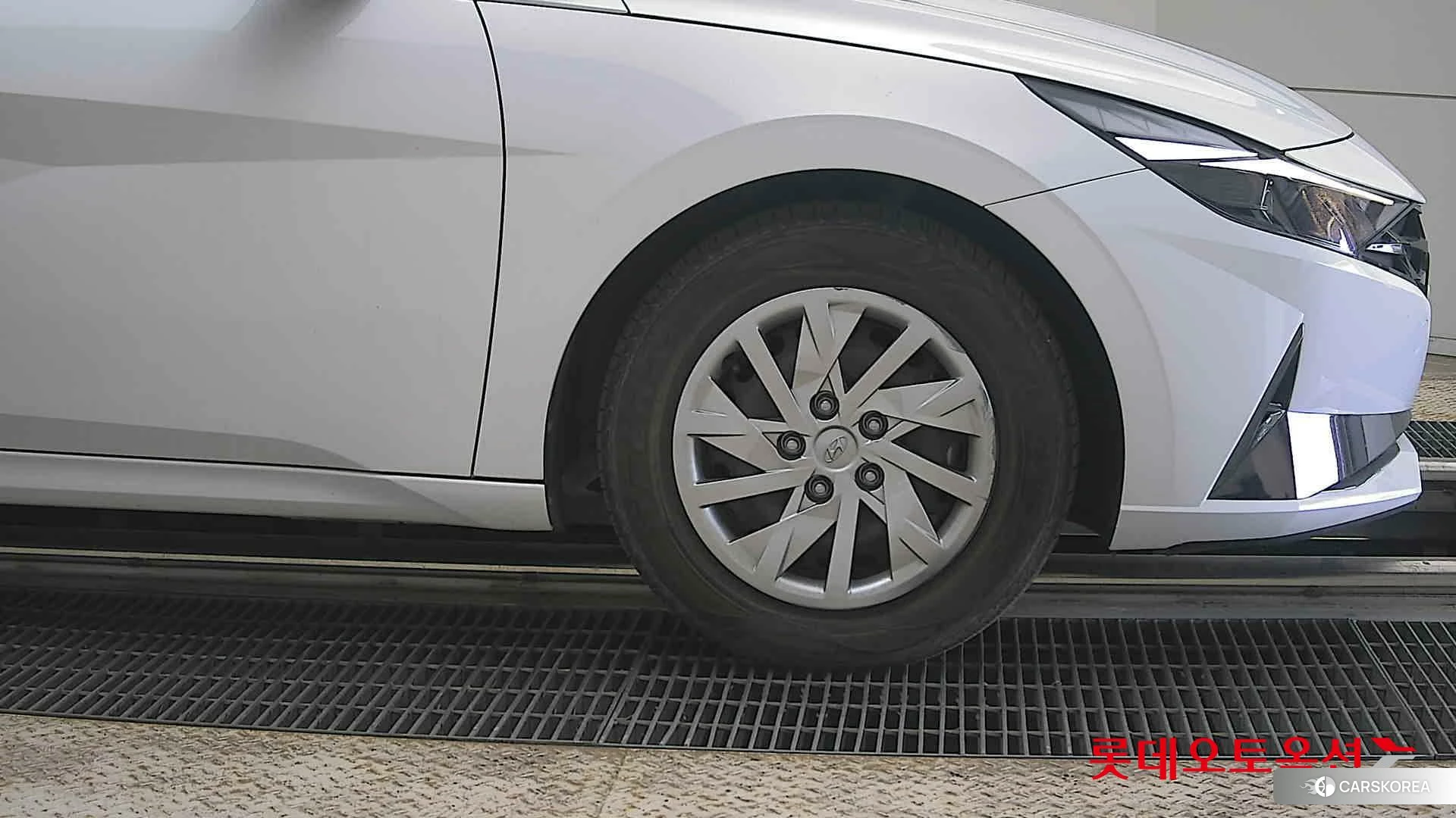 Hyundai Avante id 4289490 из Кореи 15