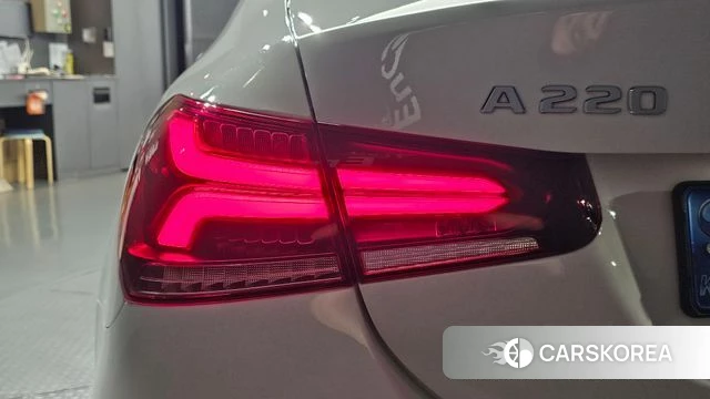 Mercedes-Benz A-Class W177 id 4383200 из Кореи 15
