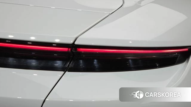 Porsche Taycan id 4529529 из Кореи 15