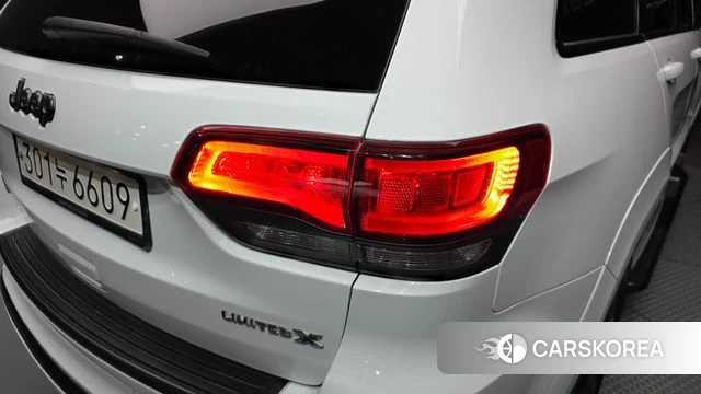 Jeep Grand Cherokee id 4224886 из Кореи 15