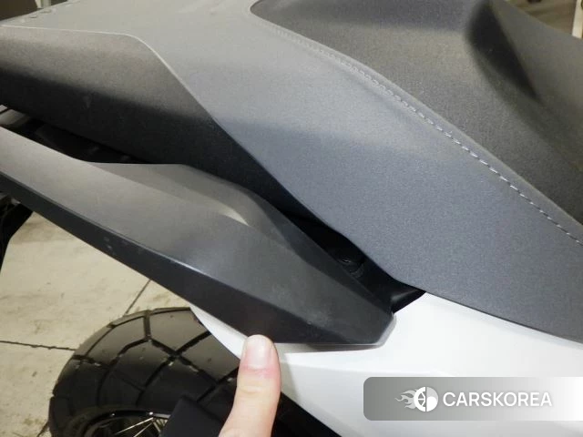 Honda X-ADV 750 id 4184216 из Японии 15