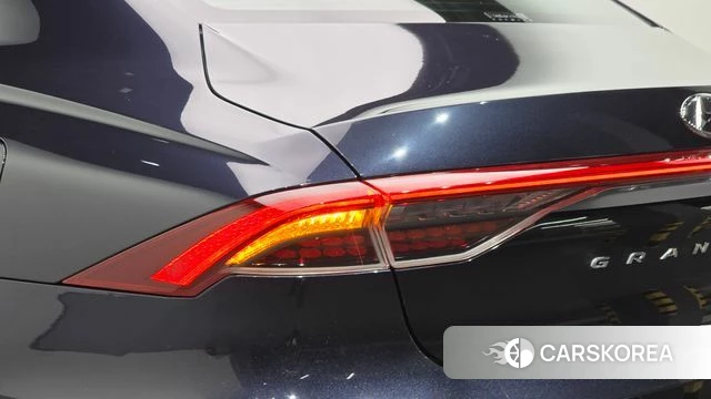 Hyundai The New Grandeur IG Hybrid id 4651136 из Кореи 15