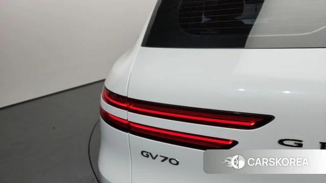 Genesis GV70 id 4355783 из Кореи 15
