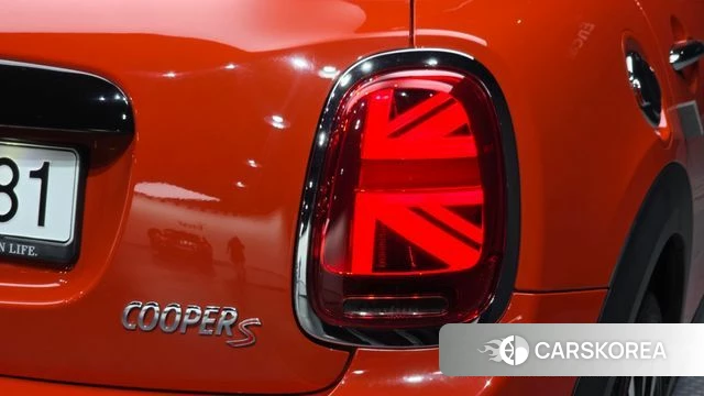 Mini Cooper S id 4741838 из Кореи 15