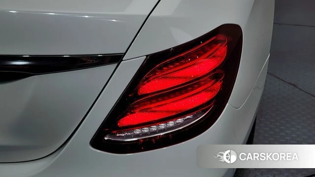Mercedes-Benz E-Class W213 id 4620680 из Кореи 15