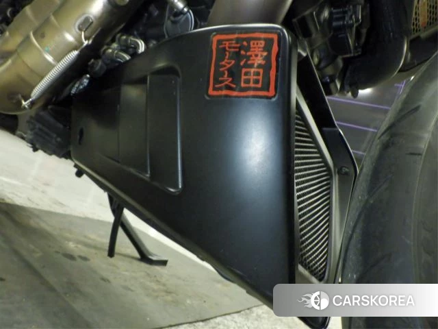 Ducati DIAVEL CARBON id 4205871 из Японии 15