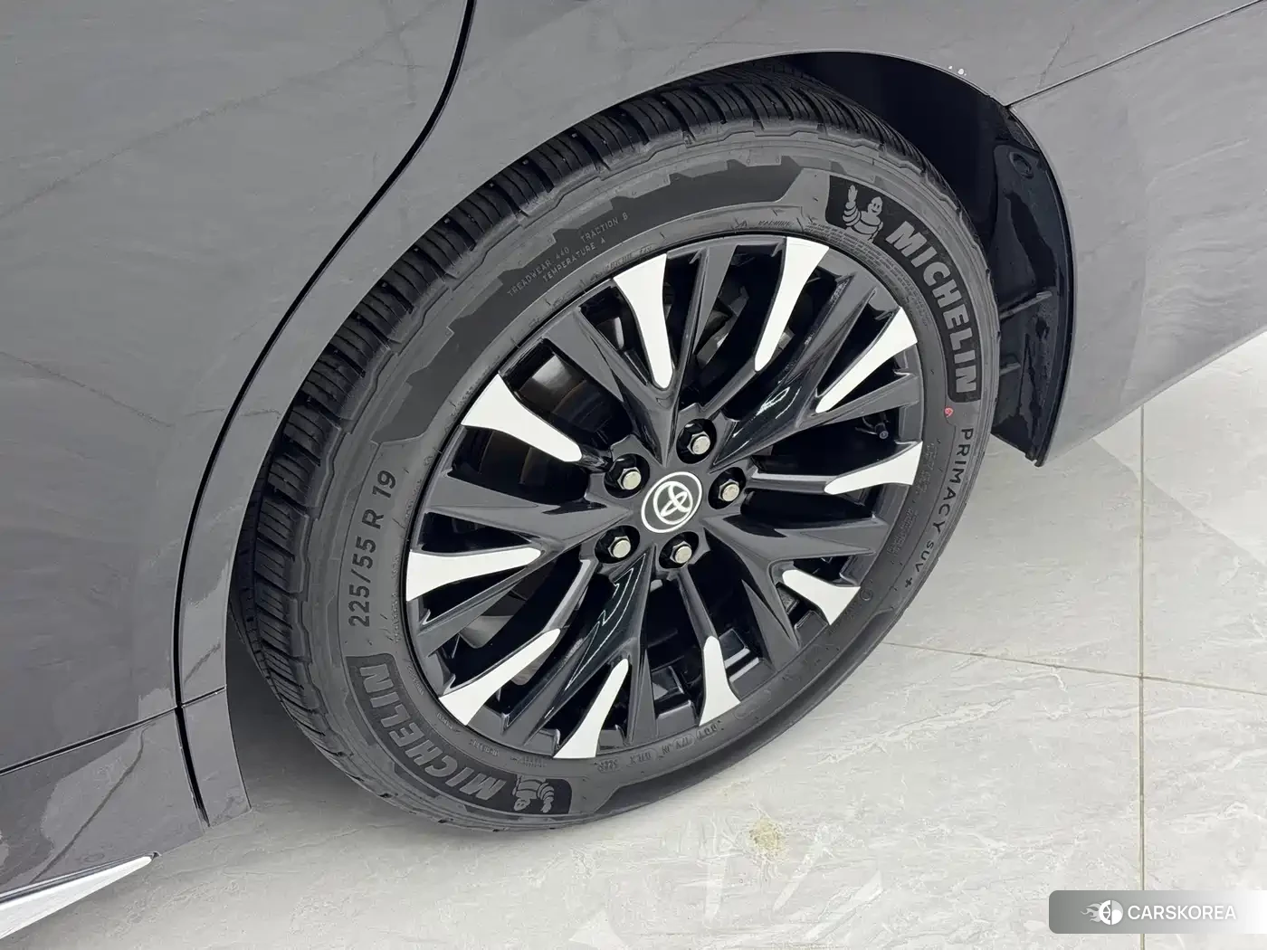 Toyota Elfa id 4583749 из Китая 15