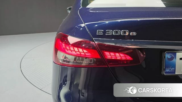 Mercedes-Benz E-Class W213 id 4507519 из Кореи 15