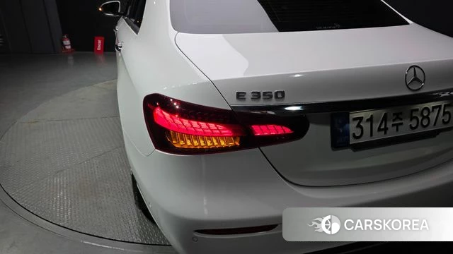Mercedes-Benz E-Class W213 id 4488709 из Кореи 15
