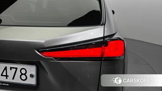 Lexus NX300h id 4703403 из Кореи 15