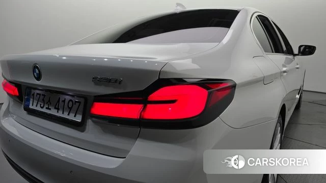 BMW 5 Series (G30) id 4872585 из Кореи 15