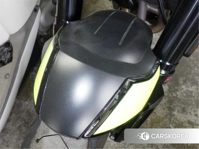 Triumph TRIDENT 660 id 3946666 из Японии 15