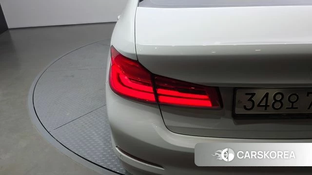 BMW 5 Series (G30) id 4339741 из Кореи 15