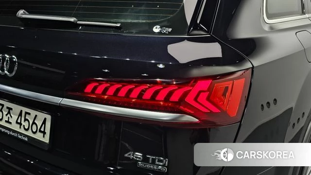 Audi Q7 (4M) id 4835769 из Кореи 15