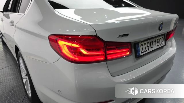 BMW 5 Series (G30) id 4384803 из Кореи 15