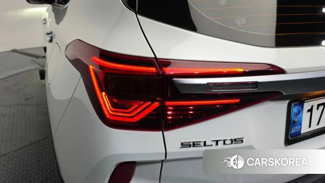 Kia Seltos id 4293923 из Кореи 15