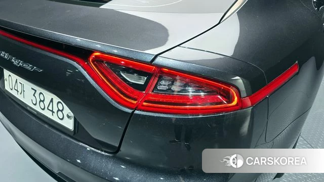 Kia Stinger id 4378092 из Кореи 15