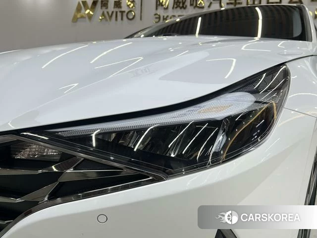 Hyundai Elantra id 4307627 из Китая 15