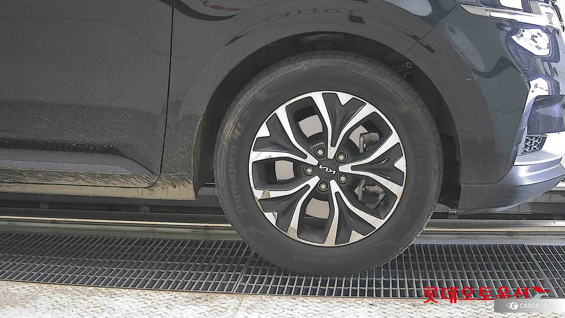 Kia Carnival id 4289623 из Кореи 15