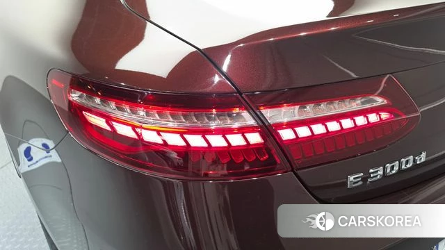 Mercedes-Benz E-Class W213 id 4249262 из Кореи 15
