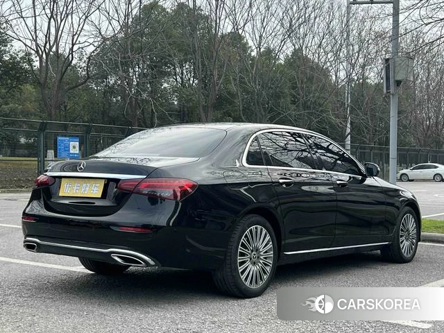 Mercedes-Benz E-class id 4265404 из Китая 15