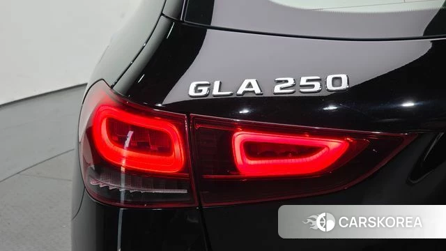Mercedes-Benz GLA - Class H247 id 4581099 из Кореи 15