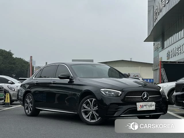 Mercedes-Benz E-class id 4290378 из Китая 15