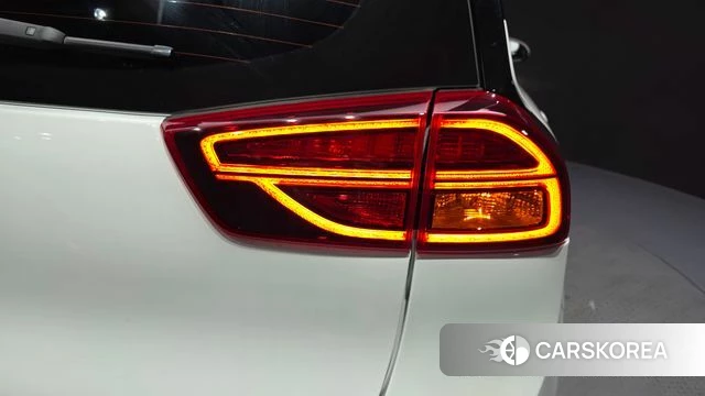 Kia Niro Plus id 4613459 из Кореи 15
