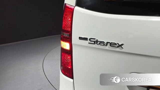 Hyundai The New Grand Starex id 4727380 из Кореи 15