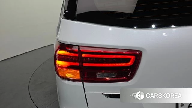Kia The New Carnival id 4363487 из Кореи 15