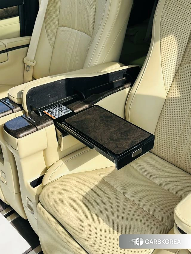 Toyota Elfa id 3908354 из Китая 15