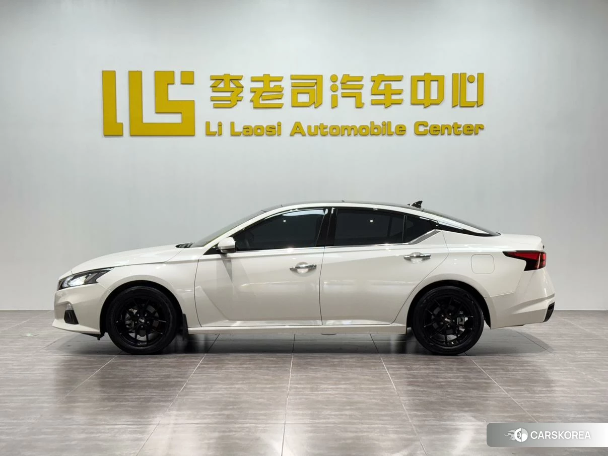 Nissan Teana id 4452587 из Китая 15