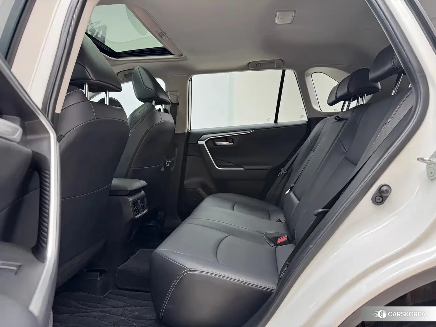 Toyota Wildlander id 4628987 из Китая 15