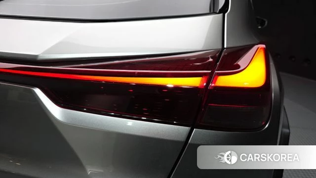 Lexus UX300h id 4462625 из Кореи 15