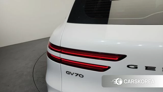 Genesis GV70 id 4389643 из Кореи 15