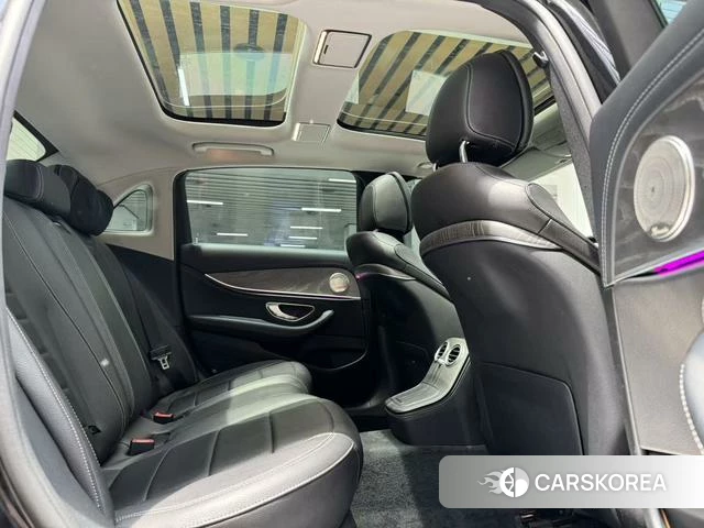 Mercedes-Benz E-class id 4272656 из Китая 15