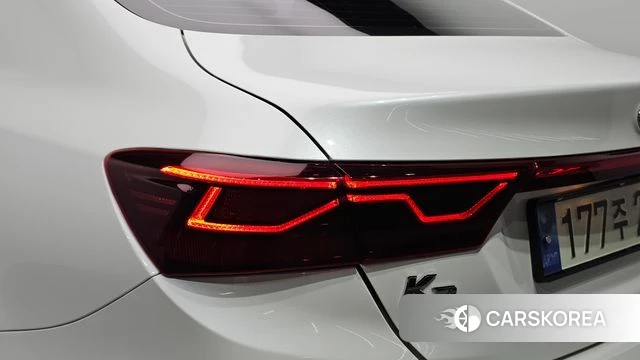 Kia Come New K3 id 4698795 из Кореи 15