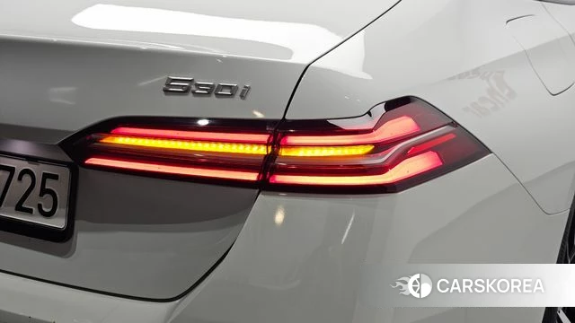 BMW 5 Series (G60) id 4675078 из Кореи 15