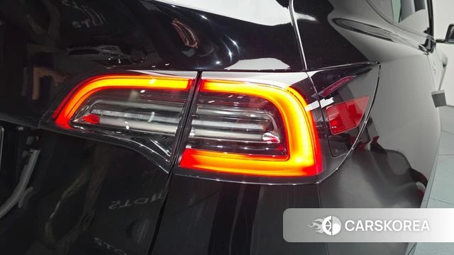 Tesla Model Y id 4773860 из Кореи 15