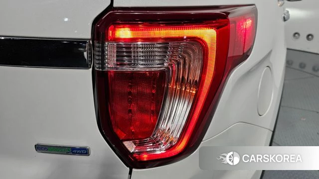 Ford Explorer id 4203611 из Кореи 15